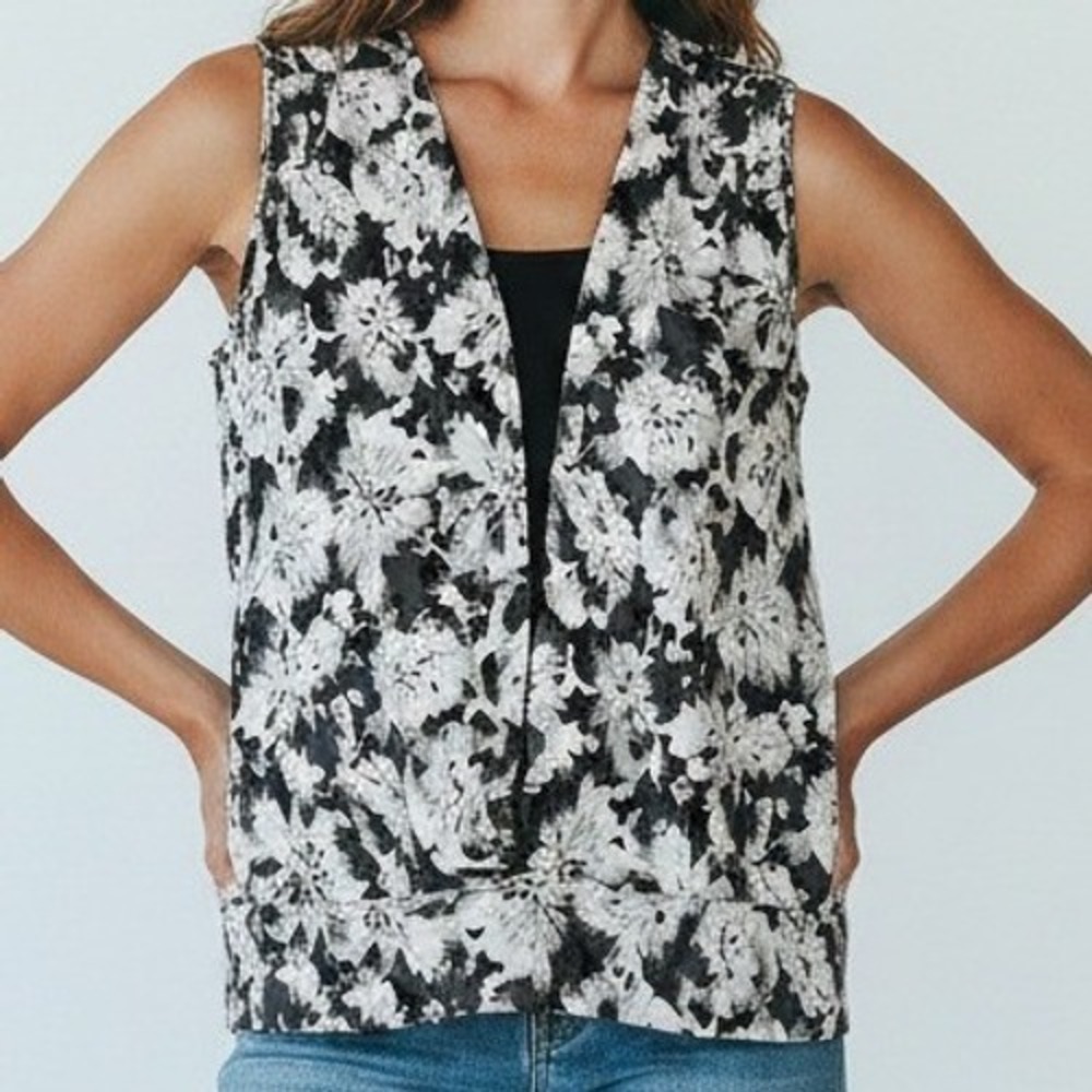 Susan Lawrence Womens Black White Floral Sleeveless Mock Wrap Blouse Size M‎